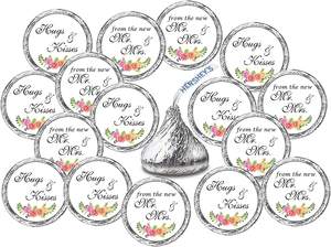 カスタムチョコレートドロップラベル新しいMr. & Mrs. Hershey Kissウェディングステッカーからの抱擁とキス - Product Image 3