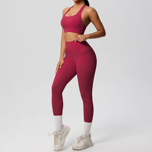Conjunto de Yoga de 2 Piezas Sin Costuras Para Mujer Tallas S-XL de Gran Venta Sujetador Deportivo Transpirable con Espalda Cruzada y Pantalones Ligeros de Cintura Alta con Bolsillo - Product Image 3