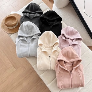 Женская флисовая куртка - Product Image 5