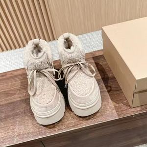 Botas de Nieve de Alta Calidad para Mujer, Forradas de Lana y Piel, Diseño de Moda - Product Image 3