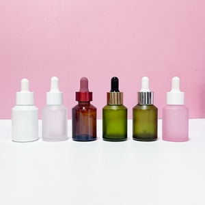 Flacon compte-gouttes en verre vide de luxe 30 ml (1 oz) pour sérum cosmétique, à épaule plate dégradée, avec compte-gouttes personnalisé - Product Image 3