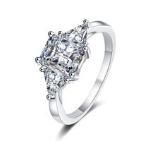 Bijoux fins, argent sterling S925 plaqué or blanc, coupe radiante, 2 carats, VVS, GRA, moissanite, anneaux géométriques à 3 pierres pour femmes
