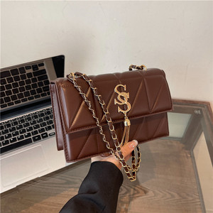 Bolsos de <span class=keywords><strong>Mujer</strong></span> al por Mayor Directo de Fábrica con <span class=keywords><strong>Cadena</strong></span>, Bolsos de <span class=keywords><strong>Mujer</strong></span> Sólidos de Diseño, <span class=keywords><strong>Bolso</strong></span> Tote Cruzado de un Solo Hombro para <span class=keywords><strong>Mujer</strong></span> - Product Image 2