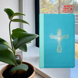 Service d'impression recyclable en gros personnalisé KJV Croix Sainte <span class=keywords><strong>Bible</strong></span> Couverture Bleu Couleur PU Feuille Estampage <span class=keywords><strong>Bible</strong></span> - Product Image 3