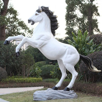 Vente en gros d'accessoires d'événement de haute qualité Grandes sculptures de chevaux Statues de chevaux grandeur nature en fibre de verre en résine à vendre