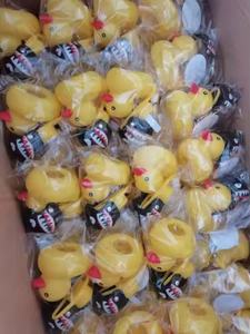 IRONDONKEY Vélo Cloche En Caoutchouc Corne Canard Vélo Accessoires Turbo Canard Casque Corne Lumière <span class=keywords><strong>Moto</strong></span> Décoratif Corne Lumière - Product Image 5