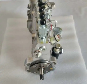 SAA6D102E-2 động cơ diesel các bộ phận bơm Pc200-7 máy xúc phun nhiên liệu bơm 6738-71-1110 - Product Image 2