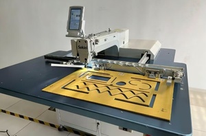 Large gamme de nouvelles machines à coudre industrielles à point noué, à lit plat et à aiguille simple pour le cuir, les bagages et les sangles. - Product Image 2