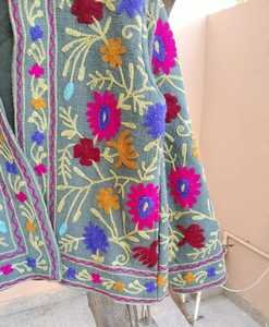 Veste Suzani en coton brodé floral, col mandarin, manches longues, faite à la main, vêtements d'extérieur pour femmes, style printemps - Product Image 5
