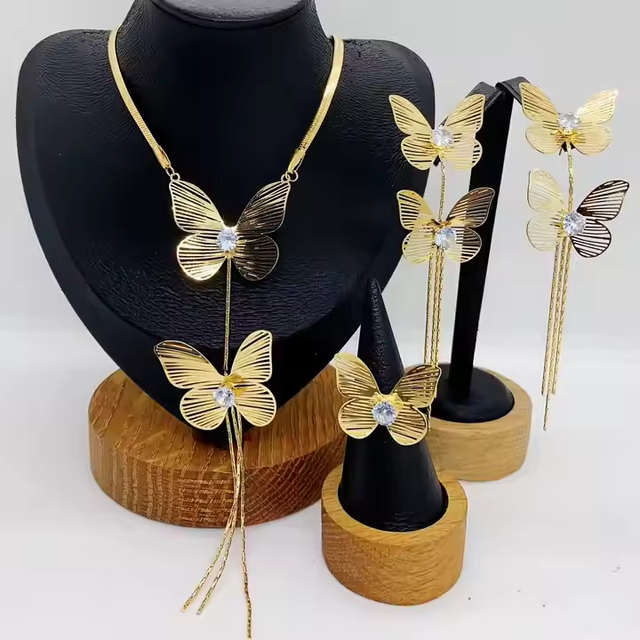 Wholesale Women's Fashion Set Stainless Steel Pearl Zircon Inlaid Hollow Tassel Butterfly for Weddings Parties Engagements