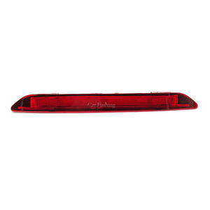 Luce di <span class=keywords><strong>Stop</strong></span> aggiuntiva di alto livello per <span class=keywords><strong>Ford</strong></span> <span class=keywords><strong>Focus</strong></span> 3 III 2012 2014 2015 2016 2017 berlina di segnalazione di coda accessori per auto - Product Image 2