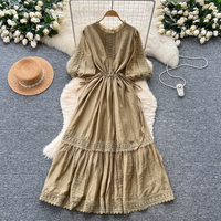 Robe longue décontractée élégante pour femme, coupe trapèze, avec empiècements en dentelle, taille à cordon de serrage et manches 3/4, idéale pour le quotidien et les vacances