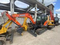 Excavatrice d'occasion Doosan Dx55 Excavatrice sur chenilles Dx55-9C Mini 5t 6t Digger Dx60 Dx75 Dx80 Machines Excavatrices Bon prix