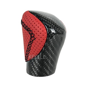 Accessoires d'intérieur <span class=keywords><strong>de</strong></span> voiture pour Lexus IS250 IS300 ES RX RX350 GS GS450H IS NX NX300H RC RC300 <span class=keywords><strong>Pommeau</strong></span> <span class=keywords><strong>de</strong></span> levier <span class=keywords><strong>de</strong></span> <span class=keywords><strong>vitesse</strong></span> en fibre <span class=keywords><strong>de</strong></span> carbone personnalisé - Product Image 2