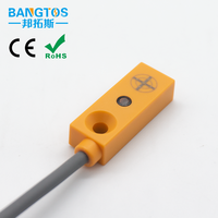 Capteur de proximité carré ultra-mince BANGTOS DC5V NPN PNP de type micro-inductif facile à installer