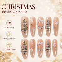 Ongles à presser style français, motif arbre de Noël en cristal, nude doux, ciel étoilé, étoiles et flocons de neige