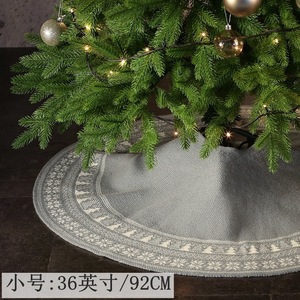 Buena calidad Impresión 48 Falda <span class=keywords><strong>de</strong></span> árbol <span class=keywords><strong>de</strong></span> <span class=keywords><strong>Navidad</strong></span> gruesa Decoración Sublimación Logotipo personalizado Satén Falda <span class=keywords><strong>de</strong></span> árbol <span class=keywords><strong>de</strong></span> <span class=keywords><strong>Navidad</strong></span> personalizada - Product Image 3