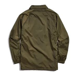Blouson de coach en nylon brillant doublé avec fermeture à bouton-pression pour homme, coupe-vent léger personnalisé avec cordon de serrage, vente en gros - Product Image 6