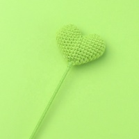 Fleurs en forme de cœur tissées à la main, fleurs tricotées réalistes, bouquet au crochet en fil de polyester DIY, longue durée, pour la Saint-Valentin