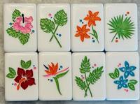 Jeu de Mahjong en Acrylique Style Plage Tropicale Peint à la Main avec Tuiles de Mahjong Américaines Motif Surf et Hibiscus