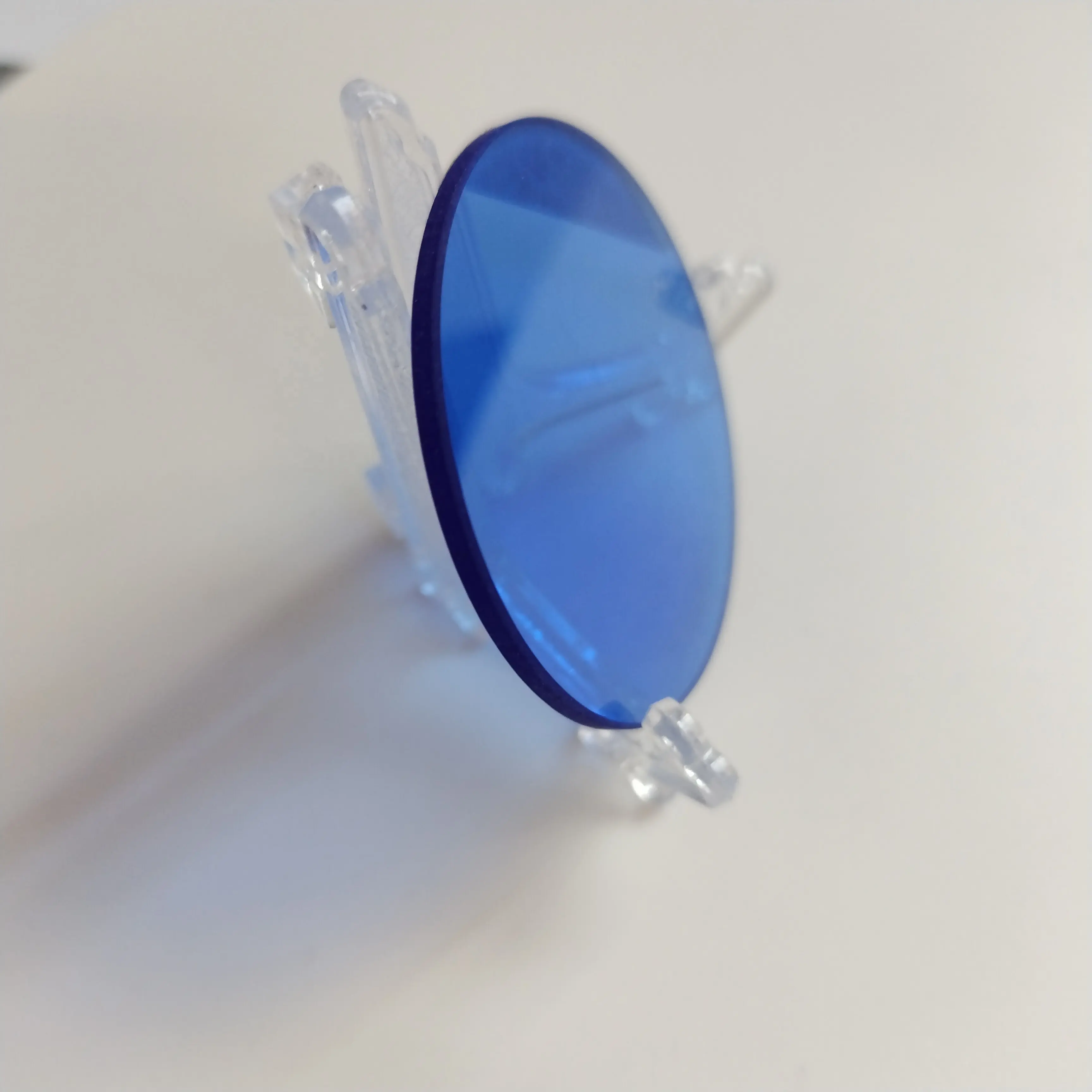 Filtro ottico blu della cianina del vetro ottico assorbente selettivo della fabbrica della cina Qb2