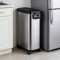 Conteneur de stockage d'aliments pour animaux de compagnie en acier inoxydable portable, étanche, hermétique, résistant à l'humidité, avec 4 roues
