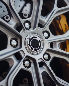 Rines Monobloque Cóncavos de Aleación Forjada Personalizados de 2 Piezas 5x114.3 5x130 5x127 Compatibles con <span class=keywords><strong>McLaren</strong></span> 720S Audi R8 Porsche - Product Image 6