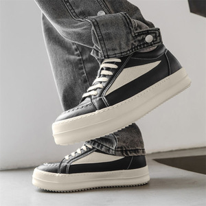 Baskets décontractées en cuir pour hommes 2025 – Design polyvalent effet pieds nus <span class=keywords><strong>avec</strong></span> fermeture à lacets confortable, doublure en maille et amorti - Product Image 2