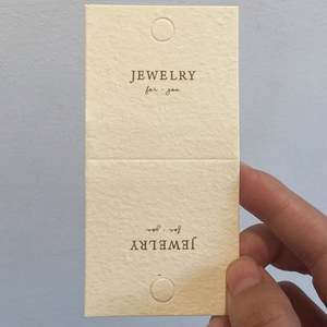 Cartes d'affichage de bijoux en papier avec logo personnalisé avant et arrière pour boucles d'oreilles, colliers et bagues étiquettes de bijoux personnalisées - Product Image 4