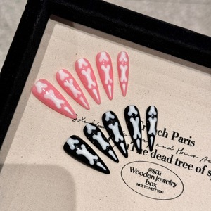 TSZS 10 pièces à la main <span class=keywords><strong>Halloween</strong></span> presse sur les ongles rose noir chat griffe os conceptions couverture complète <span class=keywords><strong>manucure</strong></span> portable <span class=keywords><strong>pour</strong></span> <span class=keywords><strong>Halloween</strong></span> - Product Image 1