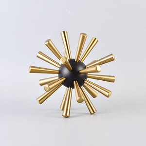 Ornement moderne créatif en résine d'oursin étoile épine en métal déco pour <span class=keywords><strong>maison</strong></span> salon modèle <span class=keywords><strong>maison</strong></span> hôtel sculpture enduite - Product Image 2