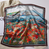 Écharpe en soie de luxe, artisanat de fabrication artisanale, soie pure, foulard pour la tête, impression de motifs personnalisés, vente en gros pour les fournisseurs de boutiques de marques