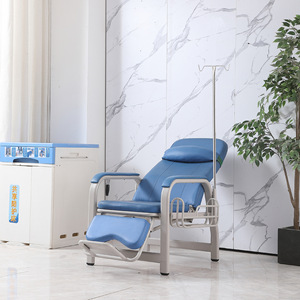 Silla de Infusión S12 Azul Metálica, Asiento de Espera para Hospital con Reposapiés y Soporte para Suero Intravenoso - Product Image 3