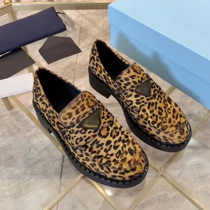 Zapatos de Boda Unisex de Diseño de Alta Calidad con Estampado de Leopardo, Zapatos Sin Cordones de Cuero Genuino de Marca de Moda - Product Image 4