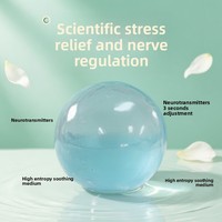 Balle anti-stress souple en plastique bleu menthe, faite à la main, en forme de noix de coco, pour la décompression, emballée individuellement