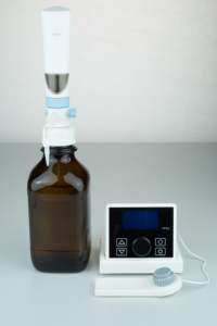 เครื่องจ่ายสารแบบขวด DFlow อิเล็กทรอนิกส์ รองรับ OEM ขายดี ใช้งานง่าย ไม่เหนื่อย ฟังก์ชันจ่ายแบบสเต็ปเปอร์แบบดั้งเดิม - Product Image 2