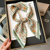 Écharpe Automne-Hiver 65*65cm 100% Soie de Mûrier pour Femme, Foulard Carré en Soie Imprimé Floral Polyvalent de Haute Qualité