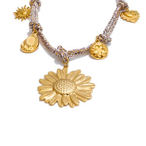 JINYOU 5489 Nuevo Collar con Colgante de Girasol de Metal, Collar con Colgante de Cuerda Hecho a Mano de Acero Inoxidable PVD para Mujer - Product Image 1