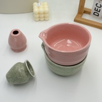 Ensemble de matcha vert en céramique avec support, ensemble de fouet à matcha 2 pièces, coffret cadeau pour les amateurs de matcha, logo personnalisé