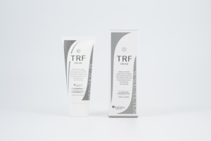 Crème professionnelle après laser V21 TRF : cliniquement testée pour une réparation efficace de la barrière cutanée, prévention des cicatrices, soulagement des rougeurs - Product Image 6