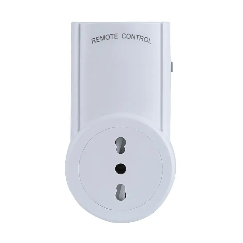 Italy Standard Smart Plug Mini Wireless Outlet Remote Control Intelligent Socket