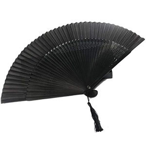 Abanico Plegable de Seda y Madera de Bambú, Estilo Retro Vintage Chino/Japonés, Hecho a Mano, Color Negro, con Funda de Tela y Borlas - Product Image 2