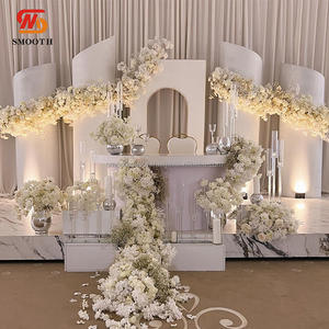 Guirlande lumineuse LED carrée en métal lisse avec design miroir pour événements, fêtes et décorations extérieures - Product Image 4