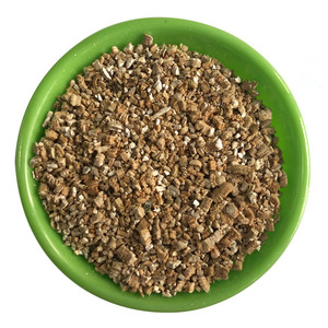 Hoogwaardige biologische tuinvermiculiet bodemverbeteraar 1-3mm geëxpandeerde vermiculietkorrels bloemvoedingsmiddel voor de bodem uit Hebei - Product Image 6