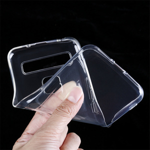 Coque de téléphone en TPU transparente pour <span class=keywords><strong>TCL</strong></span> <span class=keywords><strong>30SE</strong></span> 30E 305 306 10 Plus 5G UW 30V 30XE 30 LE 30 + 30T Couverture arrière souple - Product Image 6