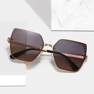 2023 High Quality Unique Color Designer Women Gradient Tinted Retro Sun Glass Sunglasses