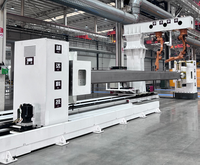 Station de travail robotisée de soudage industrielle à bras articulé automatique