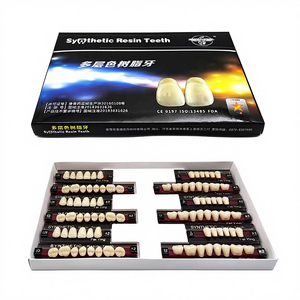 Materiale Dentale Heraeus Charisma Resina Composita Fotopolimerizzabile per Denti Anteriori e Posteriori in Vari Tonalità - Product Image 1