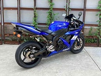 Motocyclette à essence d'occasion Yamahia YZF-R1 - 4 cylindres refroidis par eau 1000cc - Moto sportive de Guangdong Vitesse maximale > 80 km/h