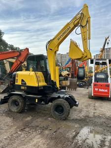 Excavatrice d'occasion HYUNDAI 80W 8 tonnes en excellent état, peu d'heures de fonctionnement, meilleure qualité, à vendre - Product Image 4